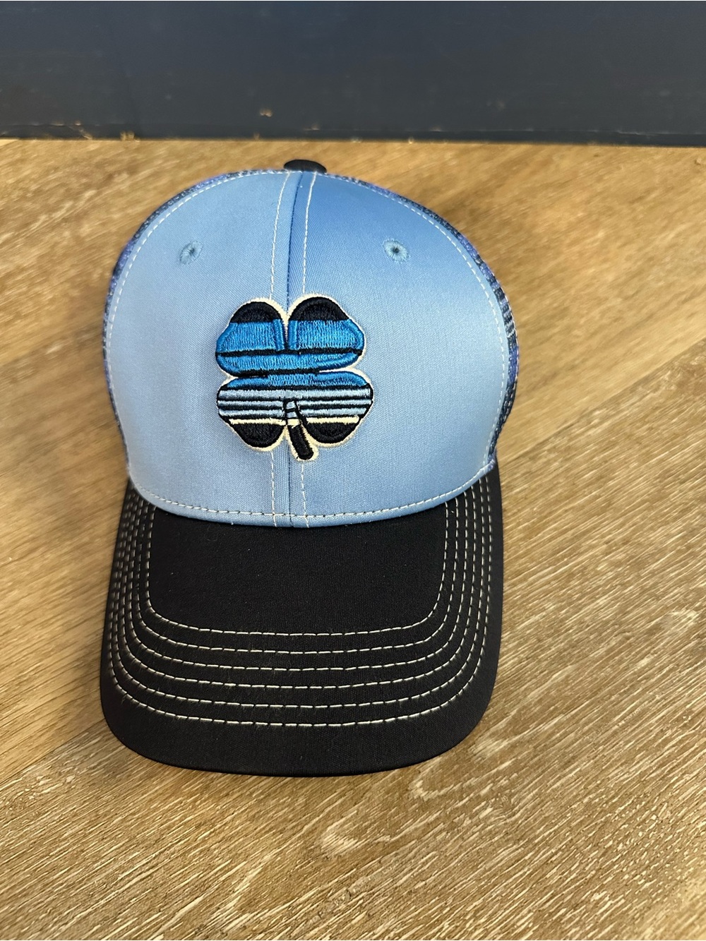 Black Clover Live Lucky Golf Hat Blue Black Mesh Trucker Clover Adjustable Cap